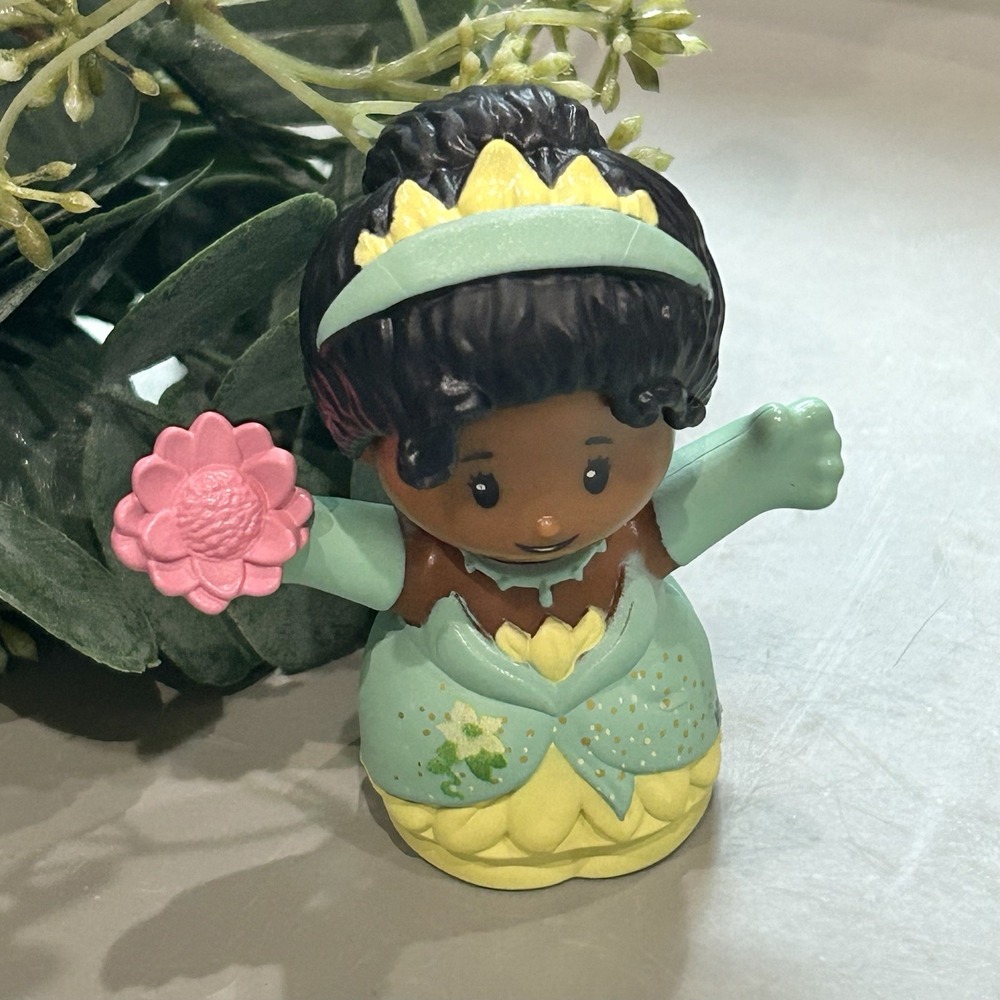 Fisher Price Little People Disney PRINCESS TIANA Prince Water Lily Castle 2022